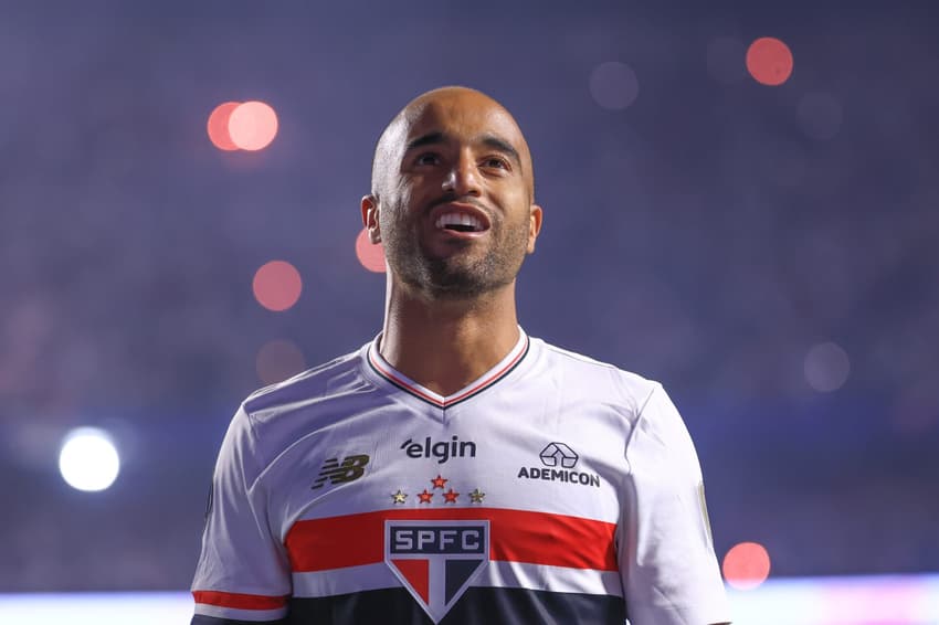 Lucas Moura tem contrato com o São Paulo até o fim do ano que vem. (Foto: Marcello Zambrana/AGIF)