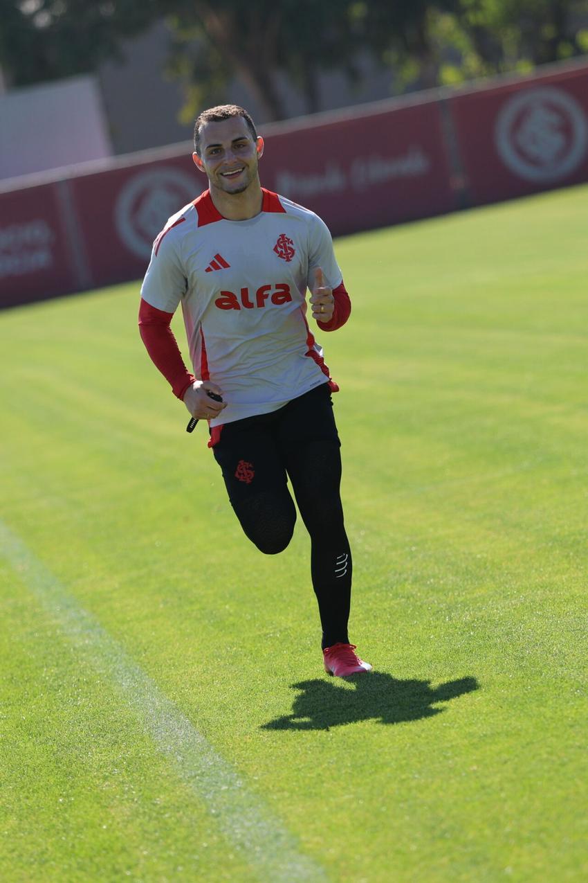 Bruno Gomes, lateral-direito do Internacional