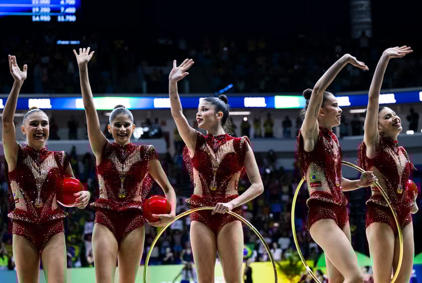 Conjunto do Brasil ao som de Evidências no Mundial de Ginástica Rítmica, Rio de Janeiro (Foto: Ivan Carvalho)