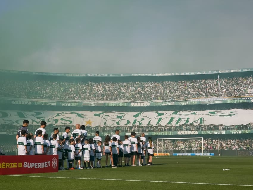 Setor Curva da Mauá ficará fechado e reduz público de Coritiba x CRB, pela Série B. Foto: Gustavo Oliveira/Coritiba