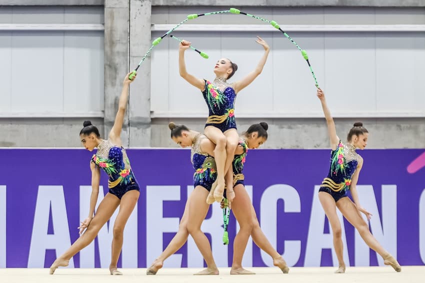 Seleção de conjunto foi bronze na série de maças