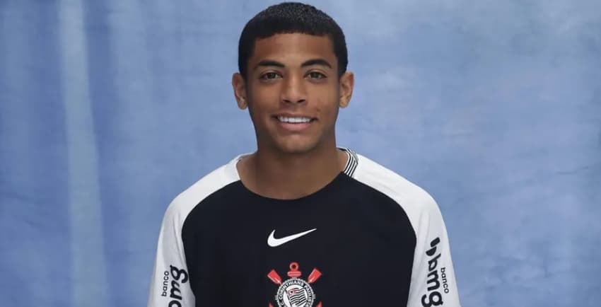 Kauê Furquim troca Corinthians por Bahia