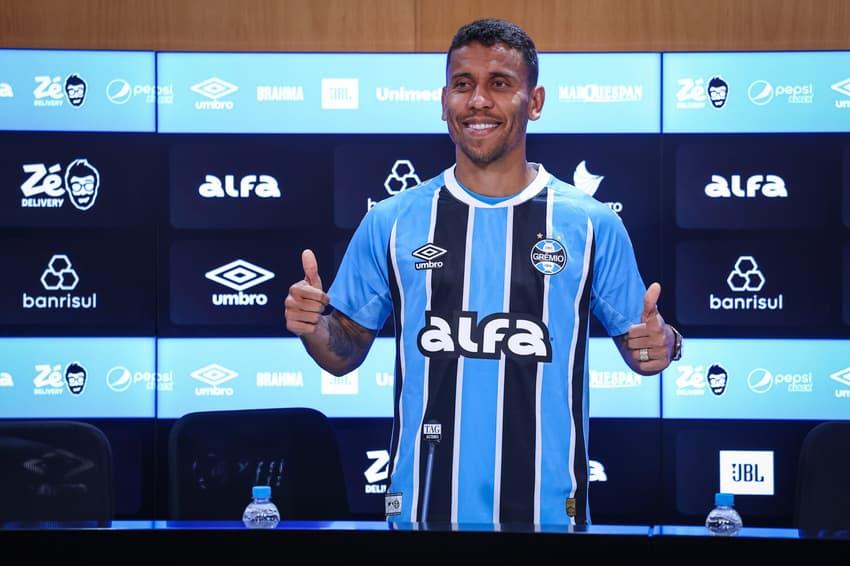 Marcos Rocha em sua apresentação no Grêmio. (Foto: Lucas Uebel/Grêmio FBPA)