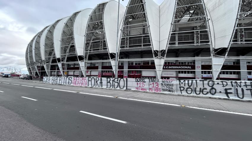 Protesto no Beira-Rio 