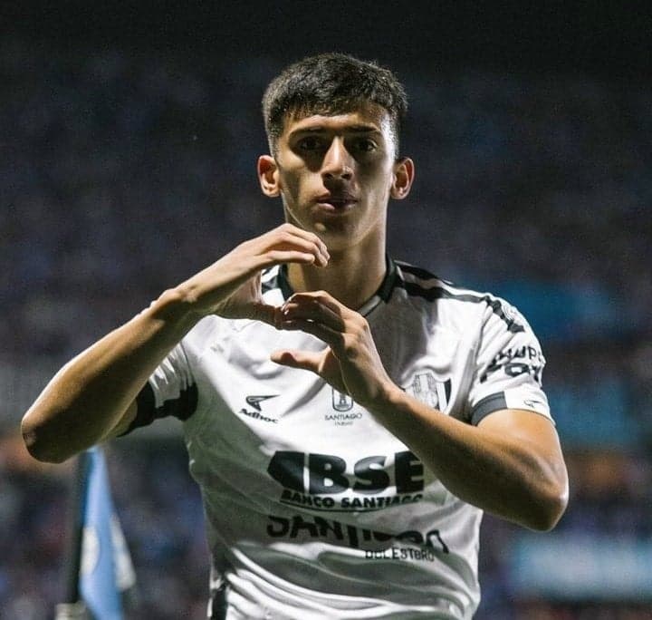 Sanabria com a camisa do Central Córdoba (Foto: reprodução)