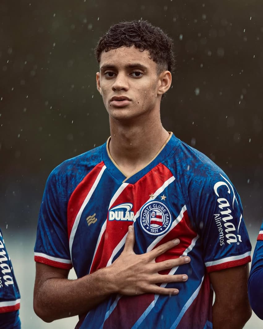 Daniel David com a camisa do Bahia (Foto: redes sociais)