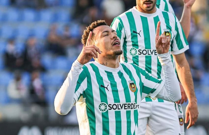 Clayton brilha no Rio Ave com 19 gols (Foto: Reprodução/ Instagram)