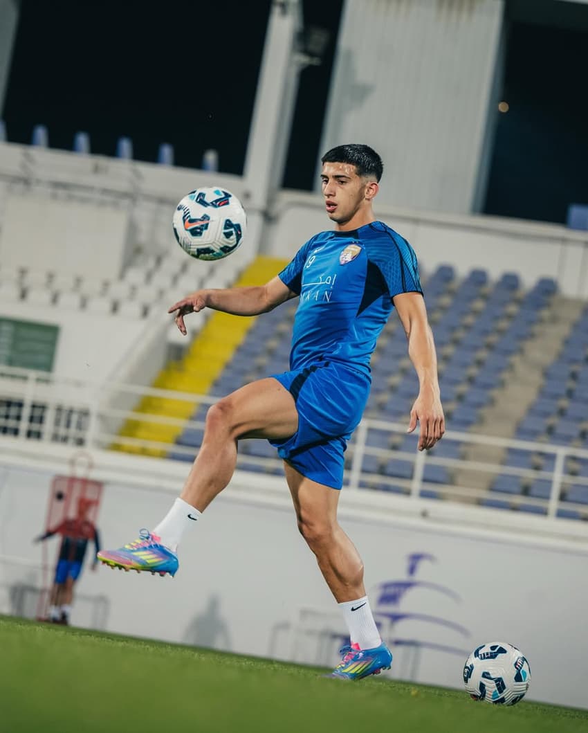 Mateo Sanabria em treino do Al Ain (Foto: divulgação / Al Ain)