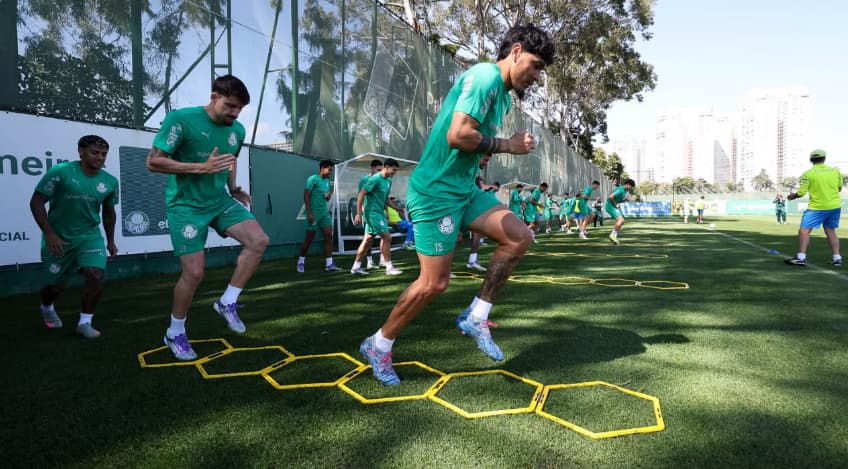 O jogador Gustavo Gómez, da SE Palmeiras, durante treinamento, na Academia de Futebol. (Foto: Cesar Greco/Palmeiras/by Canon)