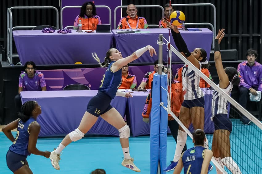 Brasil vence a República Dominicana por 3 sets a 0 (Foto: Ana Patricia/COB)