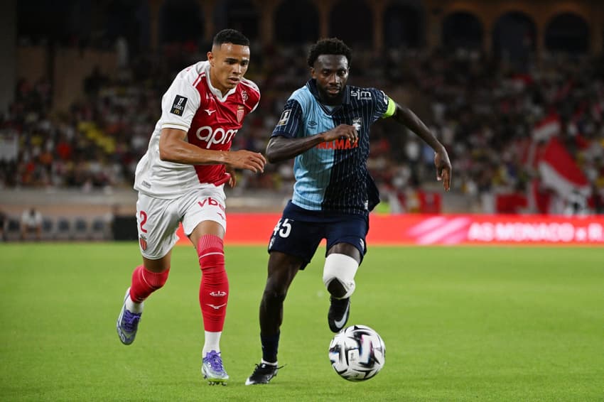Vanderson em ação pelo Monaco contra o Le Havre, na estreia da Ligue 1