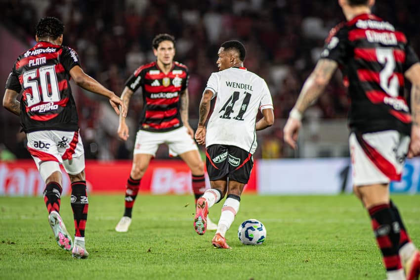Flamengo e Vitória fizeram jogo histórico no Maracanã (Foto: Victor Ferreira / EC Vitória)