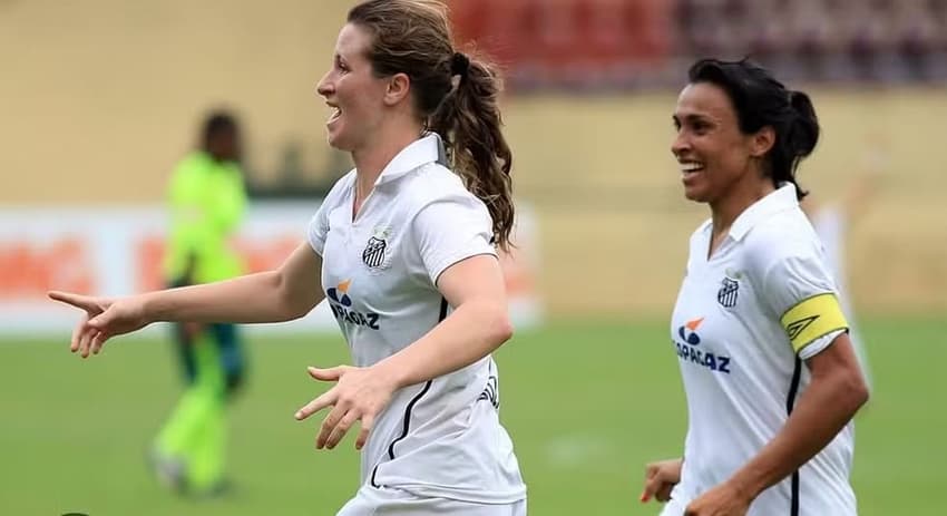 Suzana Agostini jogou ao lado de Cristiane no Santos (Foto: Pedro Ernesto Guerra Azevedo/ Santos FC)