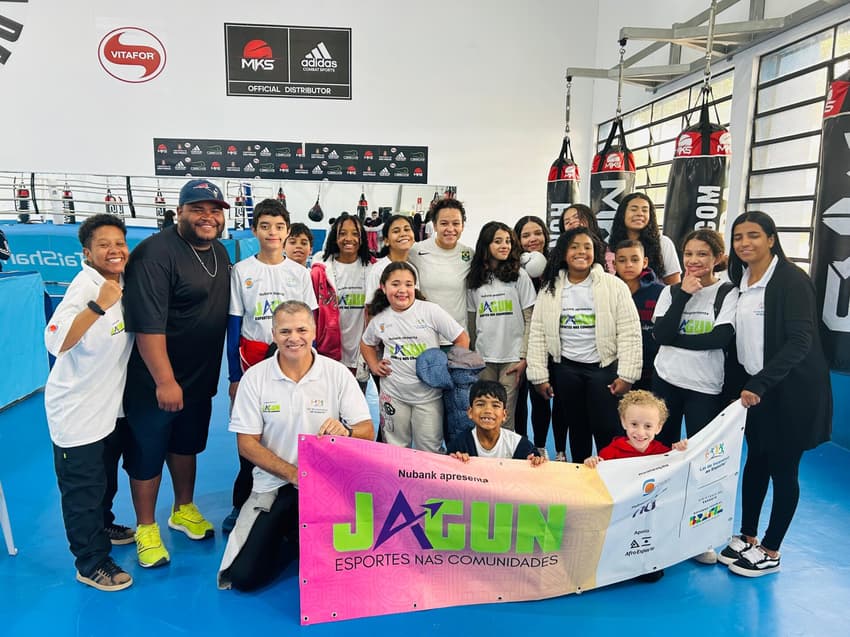 Instituto CADES Boxe