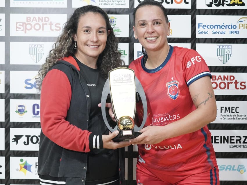 Brasileira Fran foi a melhor da abertura da Copa Mundo do Futsal Feminina (Divulgação)
