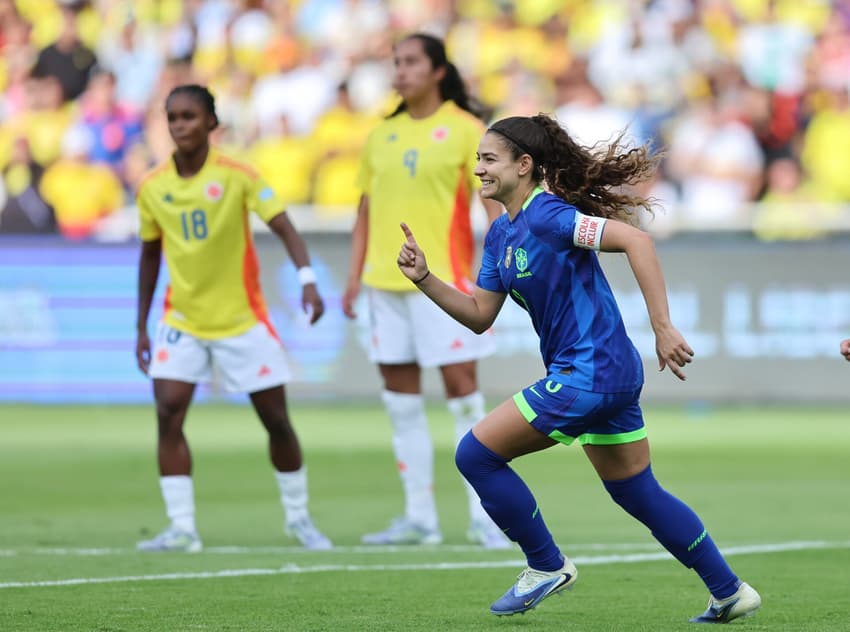 Angelina garantiu empate do Brasil contra a Colômbia. (Foto: Lívia Villas Boas / CBF)