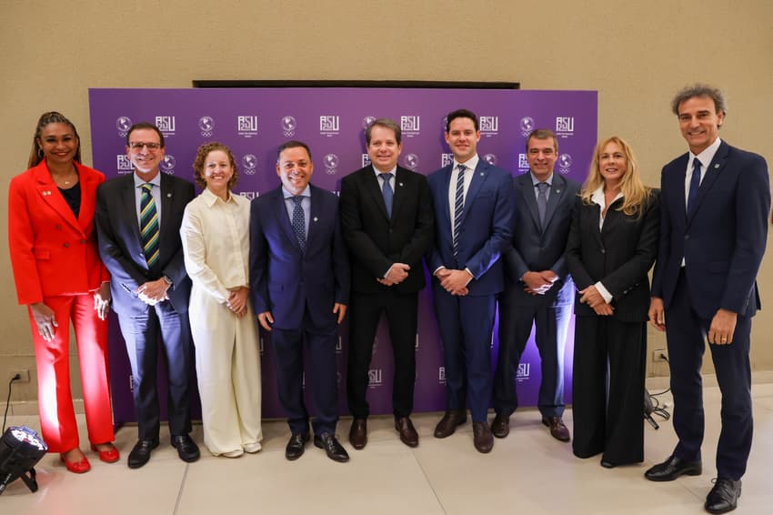 Em Assunção, Thiago Pereira participou de assembleia da Panam Sports