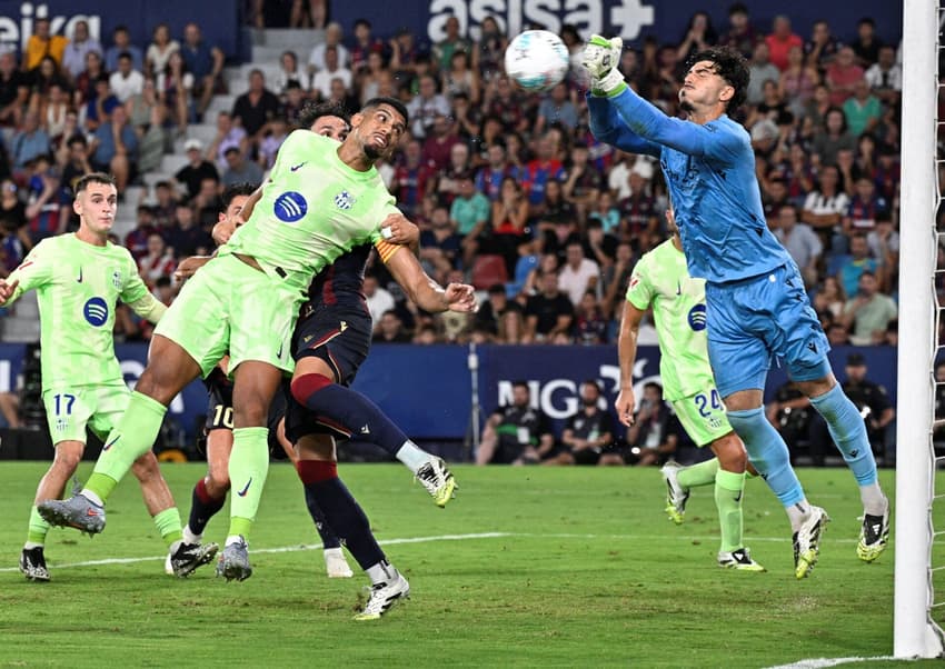 Barcelona x Levante por La Liga (Foto: Jose JORDAN / AFP)
