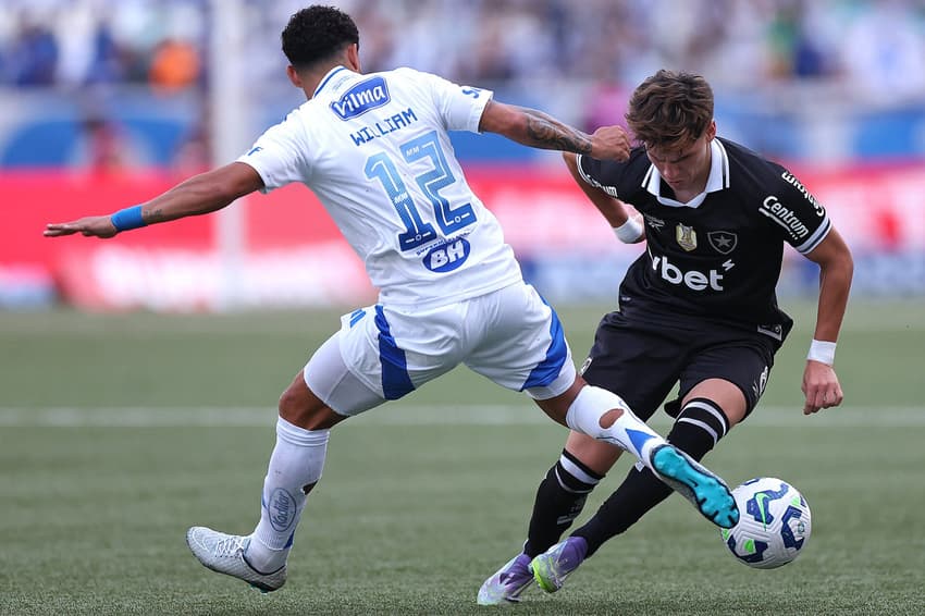 Montoro chegou ao Botafogo após brilho pelo Vélez (Foto: Vitor Silva/Botafogo)