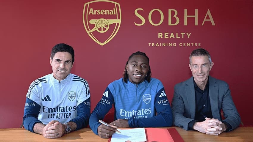 Guardiola alfineta Liverpool e Arsenal: Eberechi Eze é um dos principais reforços do Arsenal para a temporada (Foto: Divulgação/Arsenal)