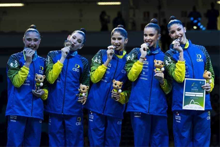Conjunto do Brasil ganha medlha de prata no Mundial de Ginástica Rítmica (Foto: Ivan Carvalho / CBG)