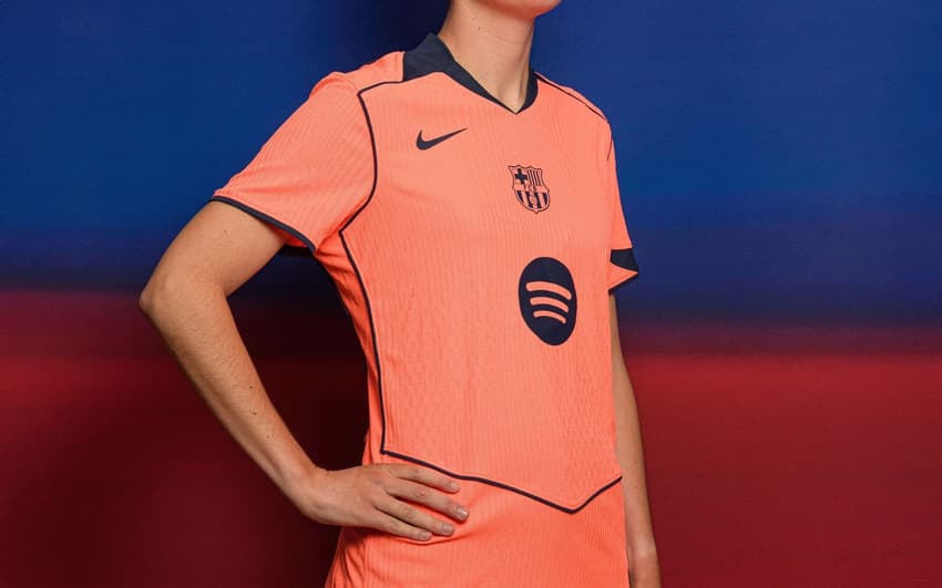 Nova camisa Barcelona camisa laranja terceiro uniforme
