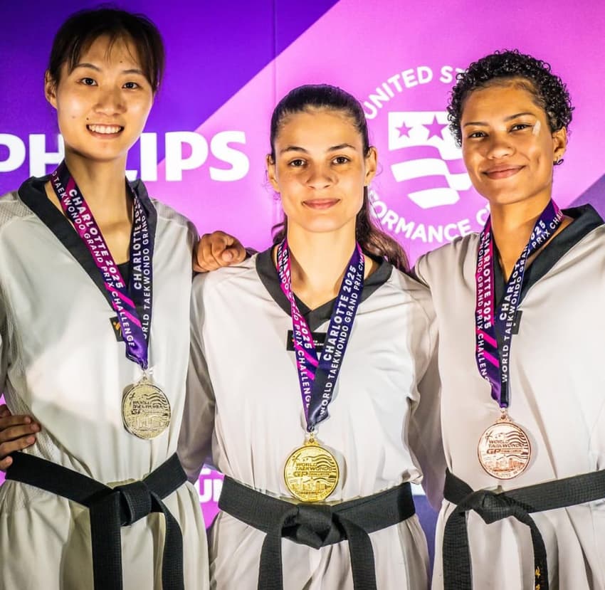 Maria Clara Pacheco (centro) foi campeã do Grand Prix em 2025