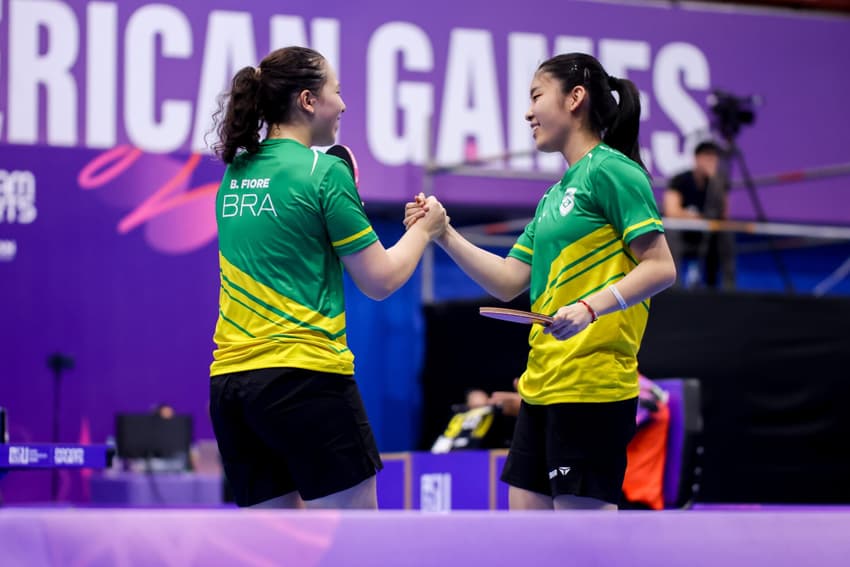Beatriz Fiore e Karina Shiray foram campeãs em dupla