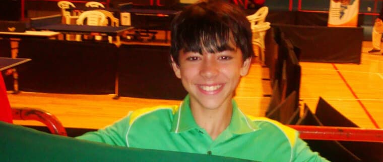 Hugo Calderano em 2008, no Latino-Americano Mirim, na Argentina, quando foi bronze nas duplas (Divulgação)