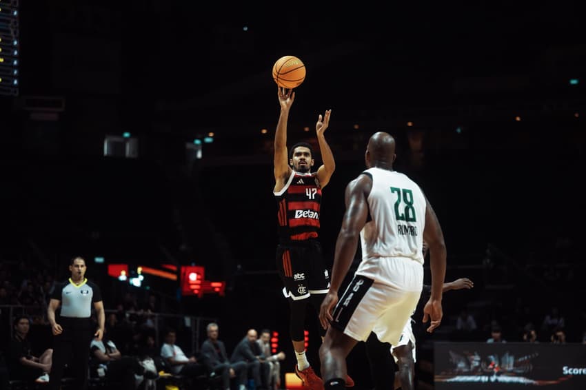 Flamengo fica em 4º lugar na Copa Intercontinental da FIBA (Foto: FIBA)