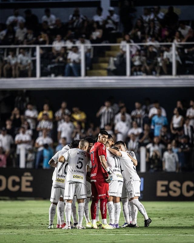 Santos e Red Bull Bragantino se enfrentaram no primeiro turno do Brasileirão, na Vila Belmiro. (Foto: Raul Baretta/ Santos FC)