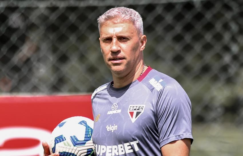 Crespo divulgou o planejamento da semana do São Paulo (Foto: Anuar Sayed / São Paulo FC)
