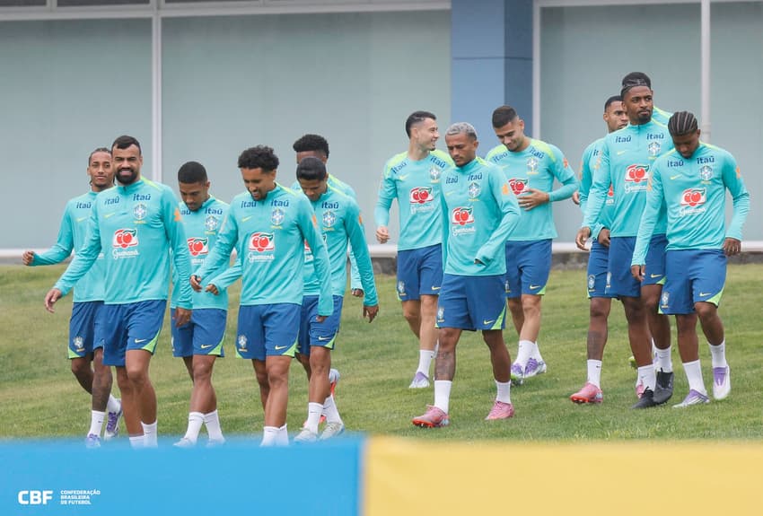 Seleção Brasileira em treino na Granja Comary (Foto: Rafael Ribeiro/CBF)