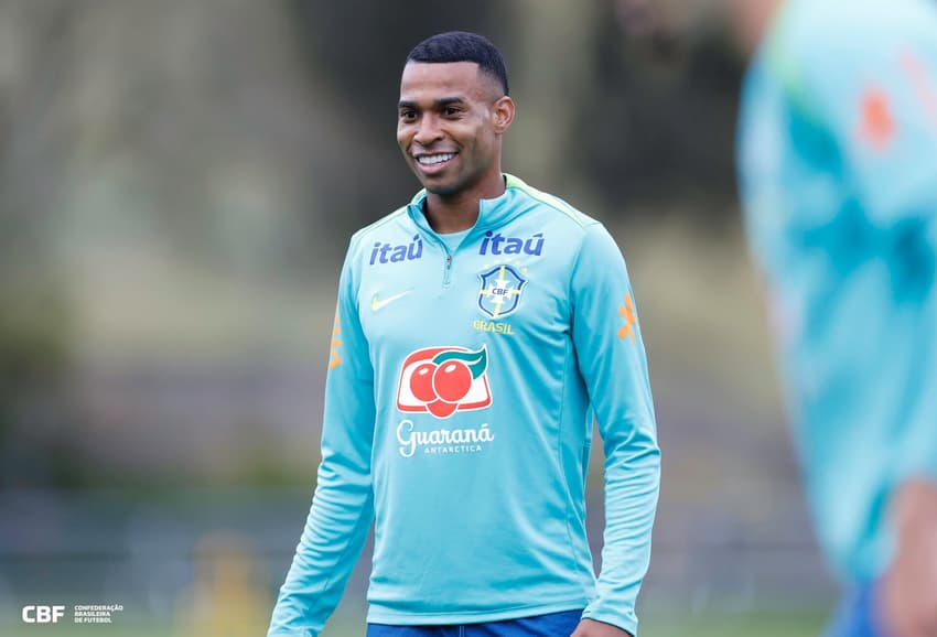 Jean Lucas em treino da Seleção (Foto: Rafael Ribeiro / CBF)