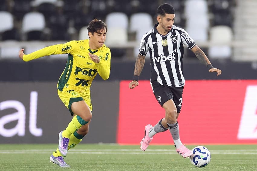 Santi Rodríguez em Botafogo x Mirassol (Foto: Vítor Silva/Botafogo)