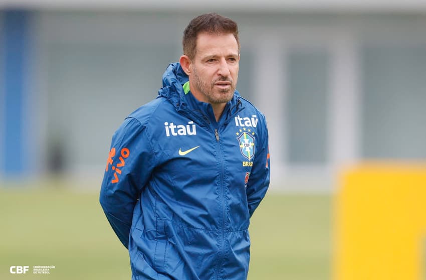 Ramon Menezes comanda a Seleção Brasileira Sub-20 (Foto: Rafael Ribeiro/CBF)