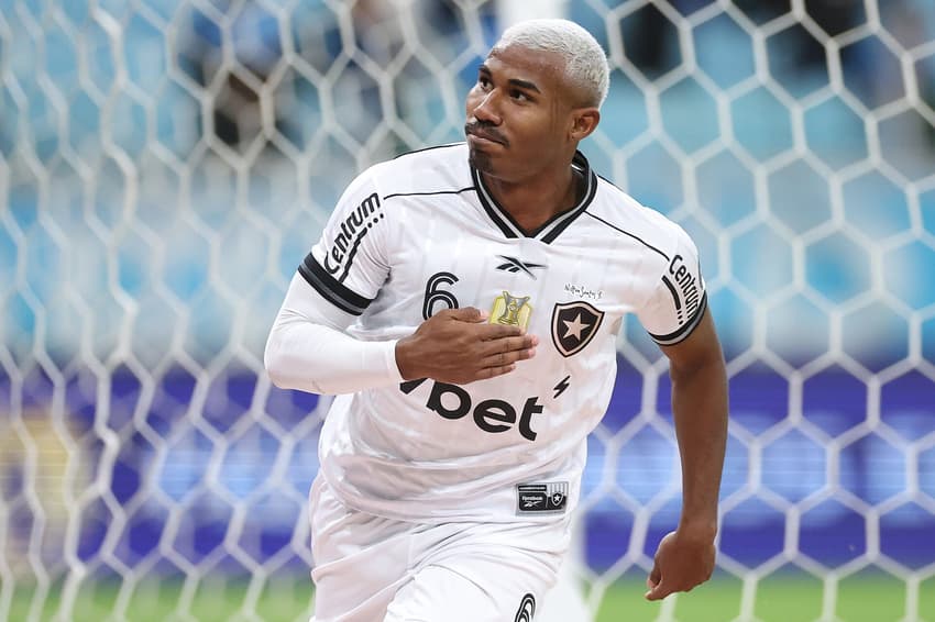 Cuiabano fez o gol do Botafogo contra o Grêmio (Foto: Vítor Silva/Botafogo)