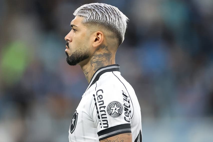 Alexander Barboza desfalcará o Botafogo (Foto: Vítor Silva/Botafogo)
