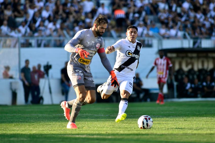 Ponte Preta acabou derrotado para o Náutico