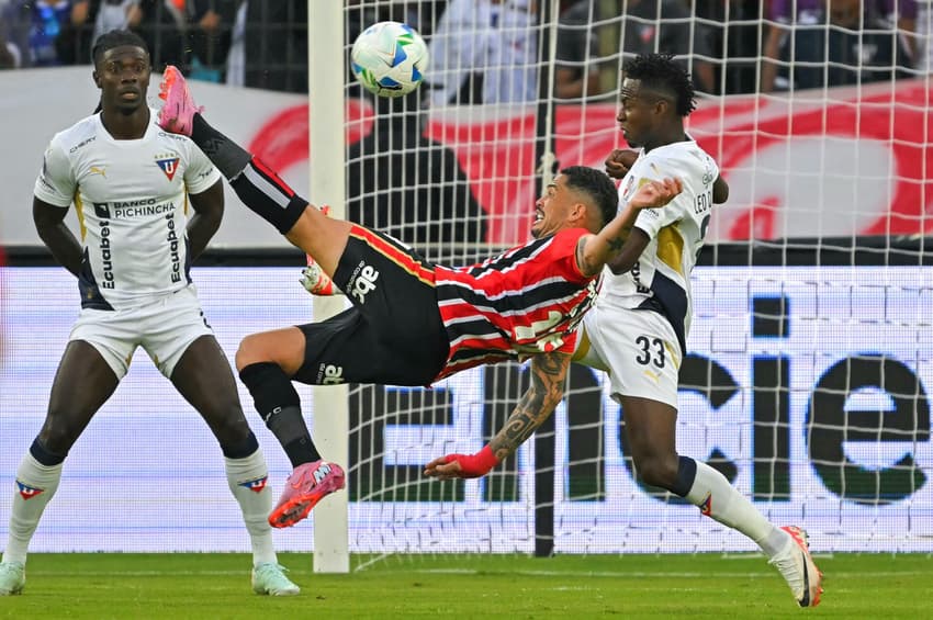 Luciano São Paulo LDU