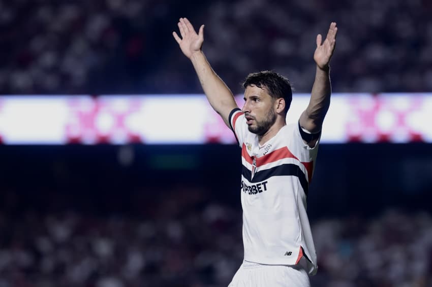 Calleri soma 79 gols pelo Santos (Foto: Marcello Zambrana/AGIF)