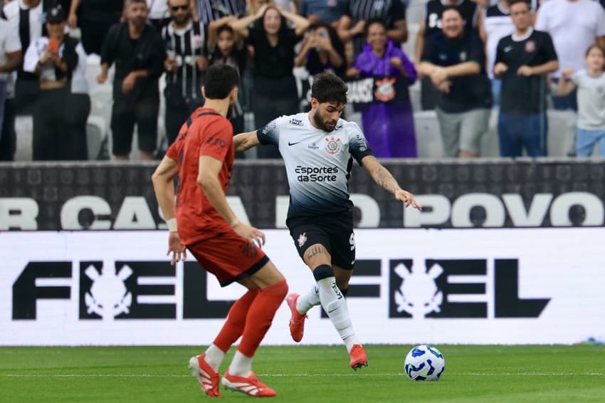 Sport e Corinthians se enfrentam