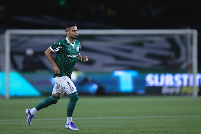Andreas é a principal novidade na escalação do Palmeiras para o duelo contra o River Plate, fora de casa, pela Libertadores (Foto: Ettore Chiereguini/AGIF)