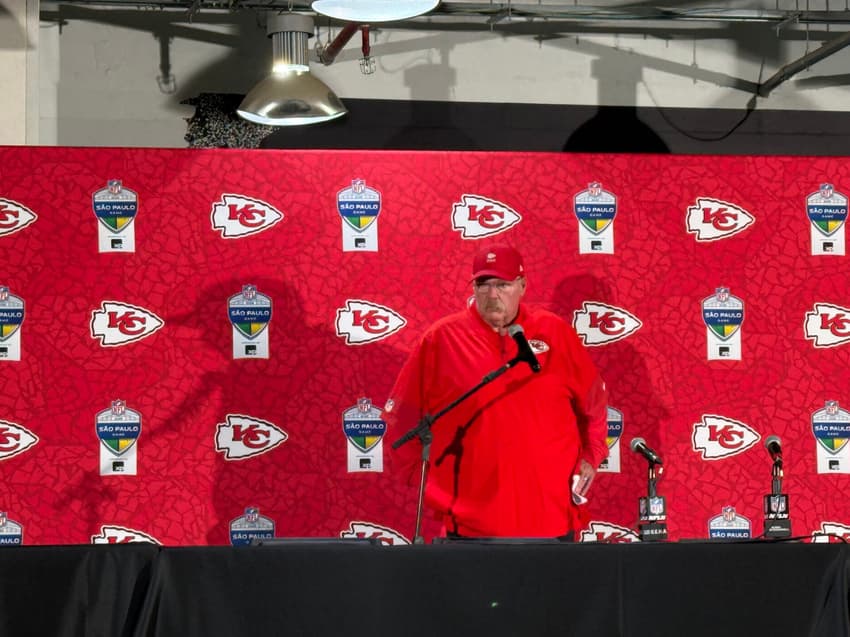 Andy-Reid-Chiefs-NFL-Chargers-Brasil