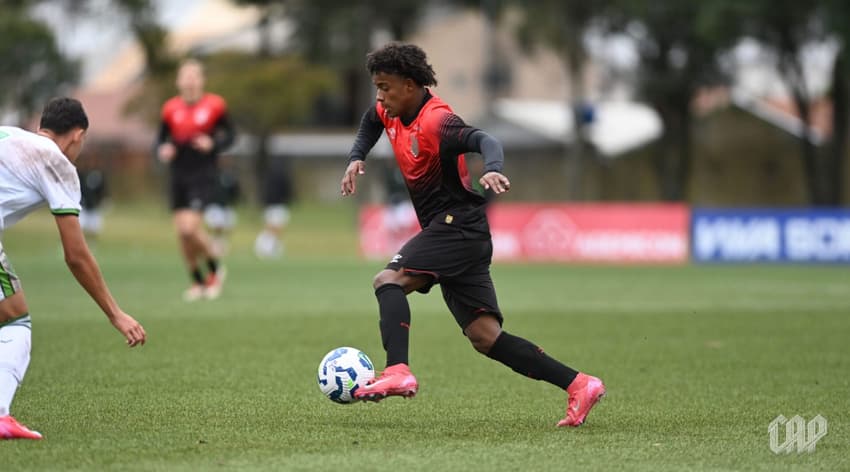 Bruninho Athletico sub-17