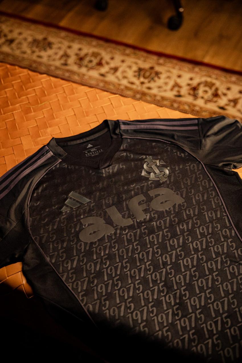 Detalha da nova camisa nova do Internacional (Foto: Divulgação/SC Internacional)