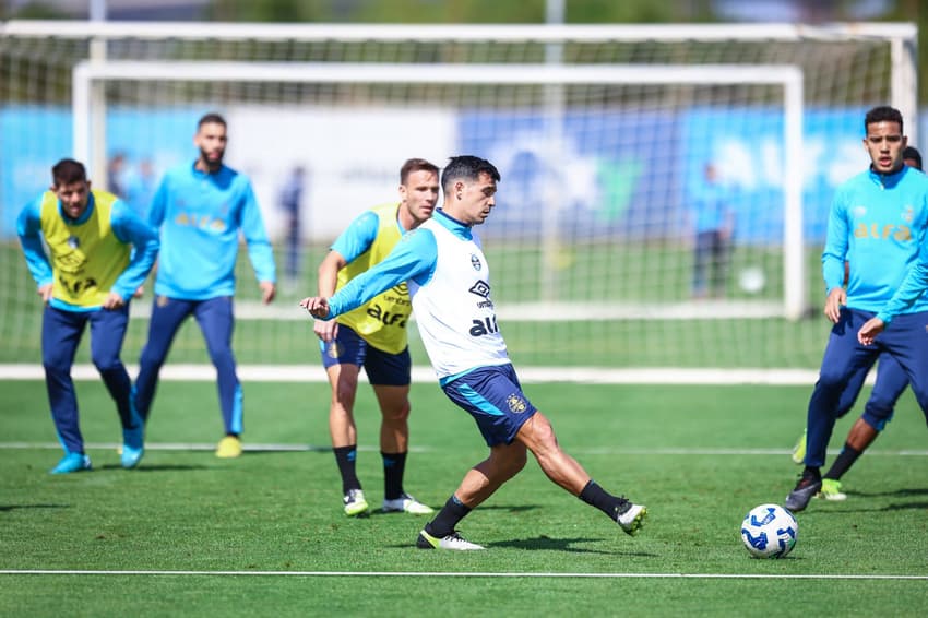 Cristaldo pode voltar a receber chance como titular do Grêmio após dois meses. (Foto: Lucas Uebel/Grêmio FBPA)