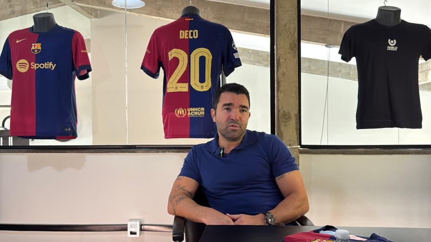 Dirigente do Barcelona, Deco 'sugere' Renato Gaúcho na Seleção e entrevista Filipe Luís em entrevista ao Lance!