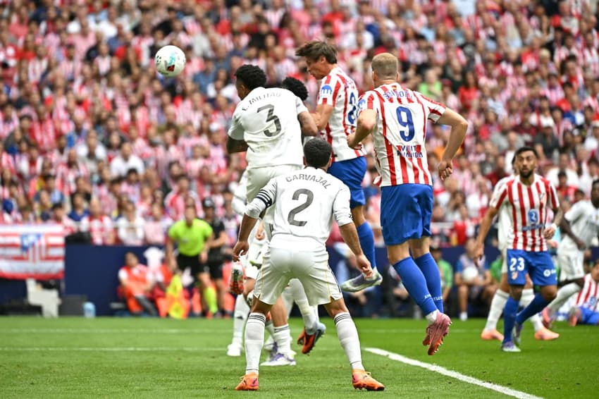 Éder Militão e Carvajal em Atlético de Madrid x Real Madrid .