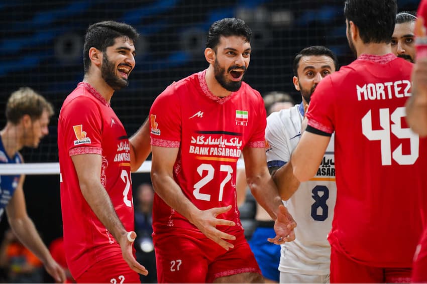 Irã vence Sérvia na disputa das oitavas do Mundial de Vôlei masculino 2025 (Foto: Volleyball World)